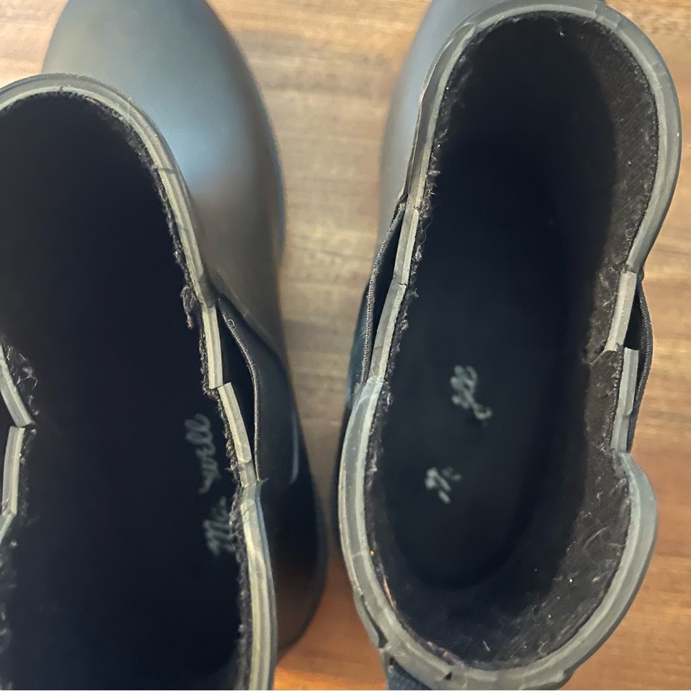 Madewell Chelsea Rubber Rain Boots Sz 8 Black Lug Sole Waterproof Booties - Picture 6 of 6